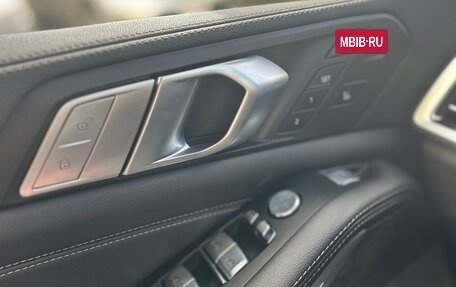 BMW X7, 2021 год, 10 500 000 рублей, 18 фотография