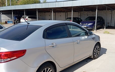 KIA Rio III рестайлинг, 2016 год, 850 000 рублей, 5 фотография