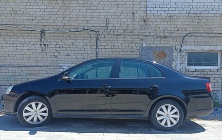 Volkswagen Jetta VI, 2010 год, 728 000 рублей, 5 фотография