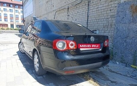 Volkswagen Jetta VI, 2010 год, 728 000 рублей, 3 фотография