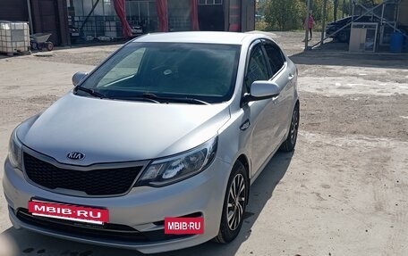 KIA Rio III рестайлинг, 2016 год, 850 000 рублей, 10 фотография