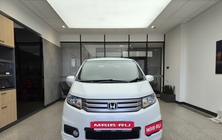 Honda Freed I, 2013 год, 1 100 000 рублей, 2 фотография