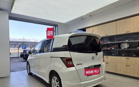 Honda Freed I, 2013 год, 1 100 000 рублей, 6 фотография