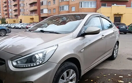 Hyundai Solaris II рестайлинг, 2013 год, 750 000 рублей, 1 фотография