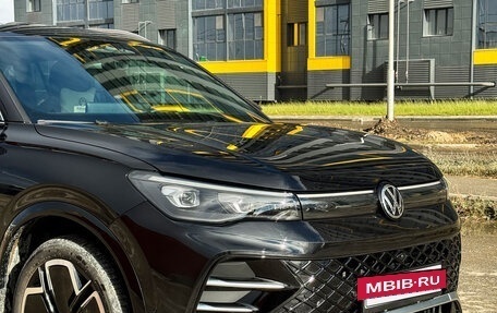 Volkswagen Tiguan, 2024 год, 4 900 000 рублей, 3 фотография