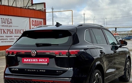 Volkswagen Tiguan, 2024 год, 4 900 000 рублей, 12 фотография