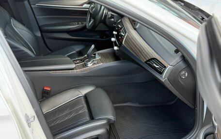 BMW 5 серия, 2018 год, 4 750 000 рублей, 12 фотография