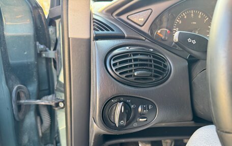 Ford Focus IV, 2003 год, 240 000 рублей, 21 фотография