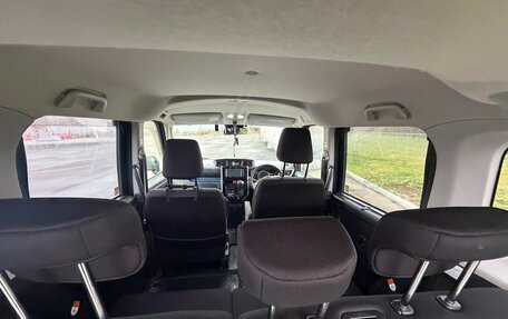 Toyota Roomy I, 2020 год, 1 350 000 рублей, 22 фотография