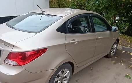 Hyundai Solaris II рестайлинг, 2013 год, 750 000 рублей, 7 фотография
