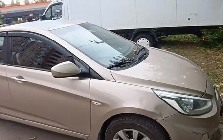 Hyundai Solaris II рестайлинг, 2013 год, 750 000 рублей, 6 фотография