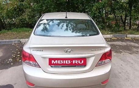 Hyundai Solaris II рестайлинг, 2013 год, 750 000 рублей, 5 фотография