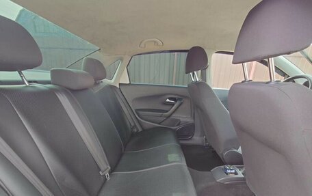 Volkswagen Polo VI (EU Market), 2013 год, 600 000 рублей, 6 фотография