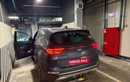 KIA Sportage IV рестайлинг, 2019 год, 2 450 000 рублей, 3 фотография
