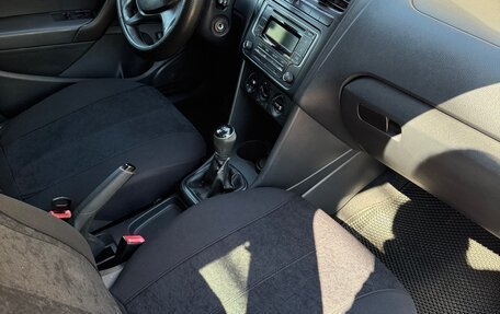 Volkswagen Polo VI (EU Market), 2018 год, 650 000 рублей, 6 фотография