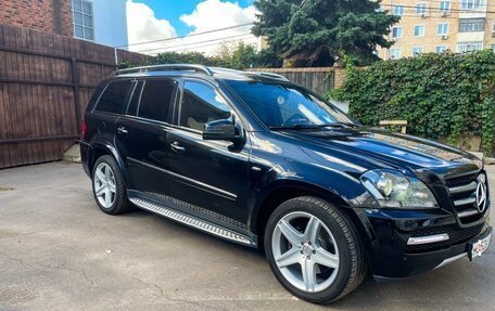 Mercedes-Benz GL-Класс, 2012 год, 1 850 000 рублей, 3 фотография