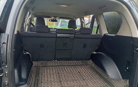 Toyota Land Cruiser Prado 150 рестайлинг 2, 2016 год, 4 200 000 рублей, 4 фотография