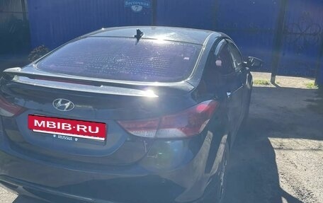 Hyundai Avante, 2011 год, 750 000 рублей, 4 фотография