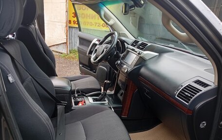 Toyota Land Cruiser Prado 150 рестайлинг 2, 2016 год, 4 200 000 рублей, 8 фотография