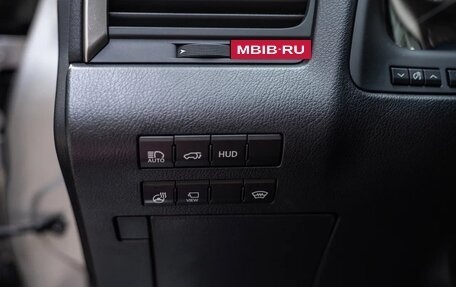 Lexus RX IV рестайлинг, 2018 год, 4 790 000 рублей, 15 фотография