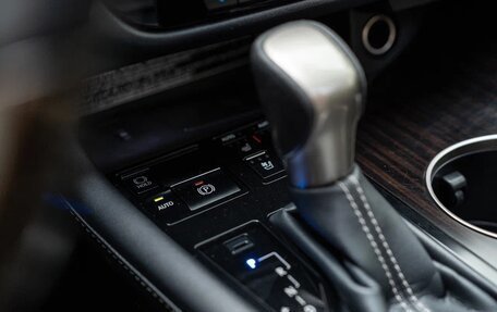 Lexus RX IV рестайлинг, 2018 год, 4 790 000 рублей, 28 фотография