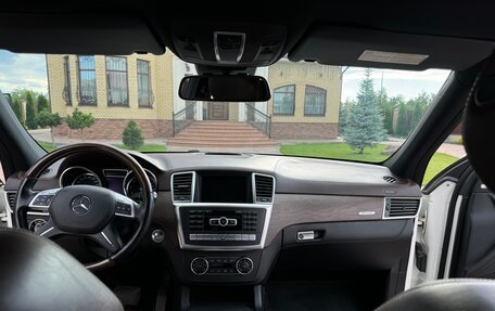 Mercedes-Benz M-Класс, 2012 год, 2 100 000 рублей, 7 фотография