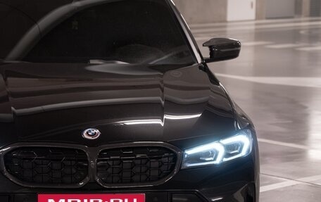 BMW 3 серия, 2019 год, 3 900 000 рублей, 4 фотография