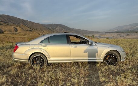Mercedes-Benz S-Класс, 2006 год, 1 000 000 рублей, 3 фотография
