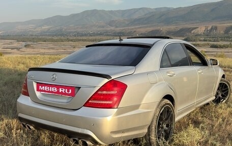 Mercedes-Benz S-Класс, 2006 год, 1 000 000 рублей, 4 фотография