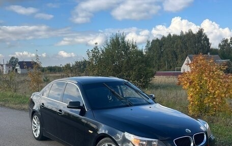 BMW 5 серия, 2004 год, 550 000 рублей, 3 фотография