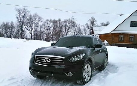 Infiniti QX70, 2014 год, 2 475 000 рублей, 3 фотография