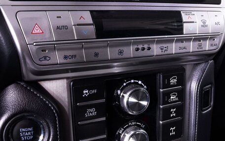 Toyota Land Cruiser Prado 150 рестайлинг 2, 2017 год, 4 950 000 рублей, 3 фотография