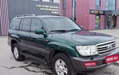 Toyota Land Cruiser 100 рестайлинг 2, 2006 год, 2 400 000 рублей, 8 фотография