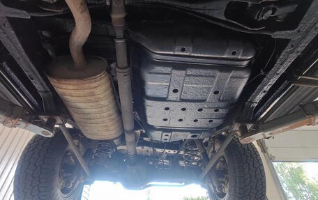 Toyota Land Cruiser 100 рестайлинг 2, 2006 год, 2 400 000 рублей, 30 фотография