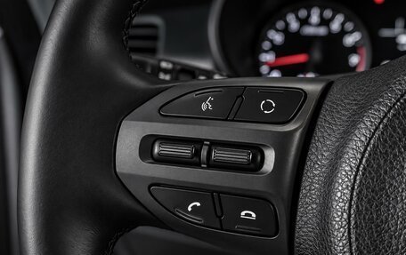 KIA Rio IV, 2018 год, 1 299 000 рублей, 12 фотография