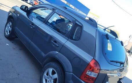 Hyundai Tucson III, 2007 год, 790 000 рублей, 2 фотография