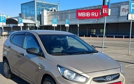 Hyundai Solaris II рестайлинг, 2014 год, 730 000 рублей, 4 фотография