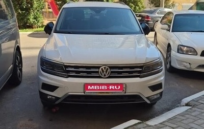 Volkswagen Tiguan II, 2019 год, 2 500 000 рублей, 1 фотография