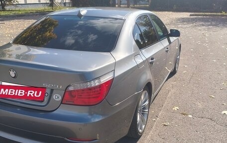 BMW 5 серия, 2007 год, 1 270 000 рублей, 9 фотография