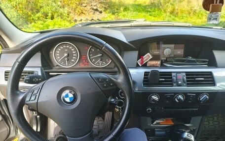 BMW 5 серия, 2007 год, 1 270 000 рублей, 24 фотография