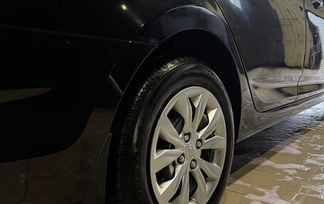 Hyundai Solaris II рестайлинг, 2011 год, 830 000 рублей, 19 фотография