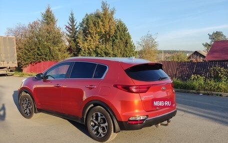 KIA Sportage IV рестайлинг, 2019 год, 2 350 000 рублей, 2 фотография