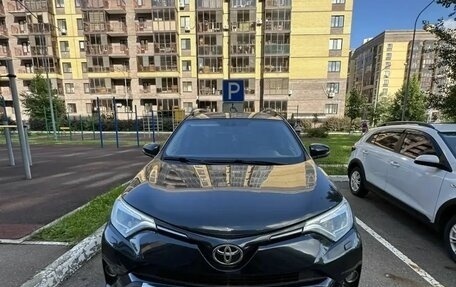 Toyota RAV4, 2018 год, 2 600 000 рублей, 9 фотография
