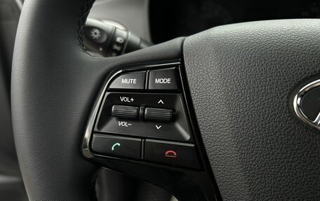 Hyundai Solaris II рестайлинг, 2017 год, 1 260 000 рублей, 21 фотография