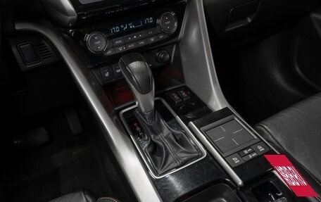 Mitsubishi Eclipse Cross, 2018 год, 1 860 000 рублей, 14 фотография