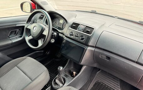 Skoda Fabia II, 2013 год, 360 000 рублей, 11 фотография