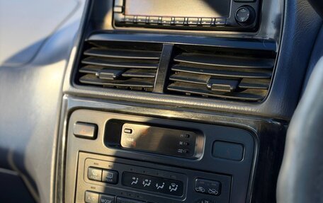 Toyota Ipsum II, 1999 год, 460 000 рублей, 16 фотография