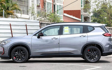 Chevrolet Orlando, 2023 год, 1 600 000 рублей, 2 фотография