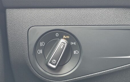 Volkswagen Tiguan II, 2020 год, 3 300 000 рублей, 17 фотография