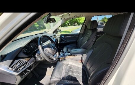 BMW X5, 2017 год, 2 800 000 рублей, 11 фотография